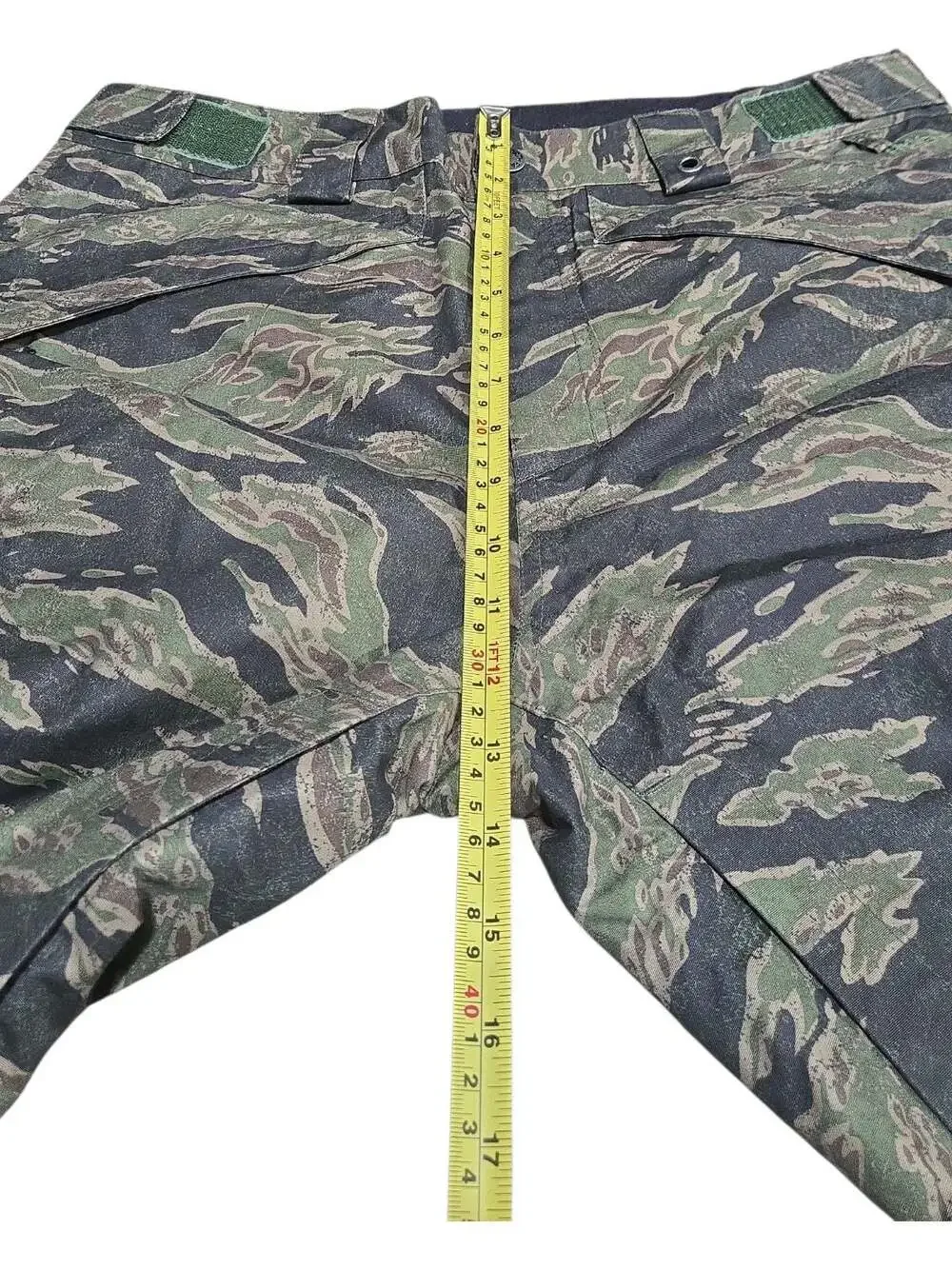 The North Face Tiger Stripe Camo Snow Pants Men's Size M